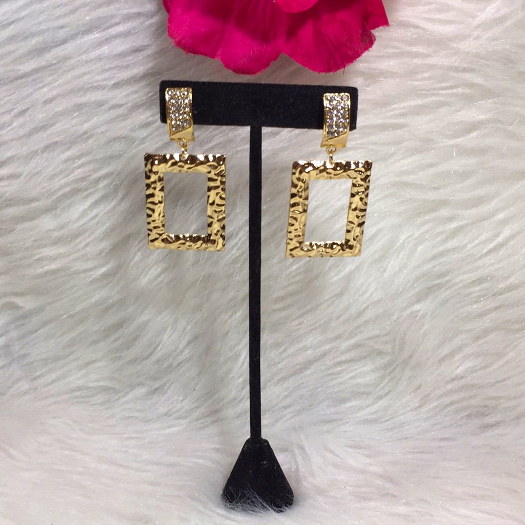 Palm Beach Hammered Door Knocker Earrings